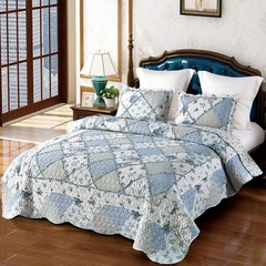 Blue Floral Patchwork Quilt Set, Full Queen Size, 3 Piece Bedding Set with 2 …