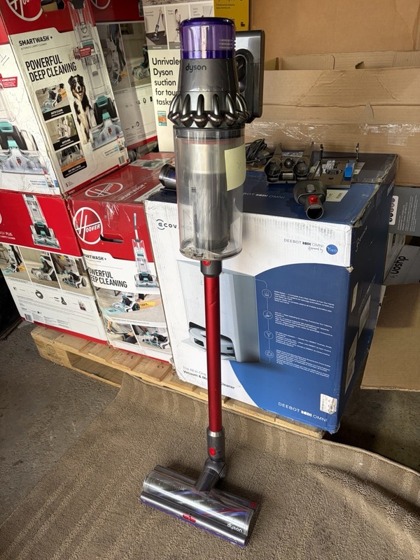 Dyson Outsize gallery