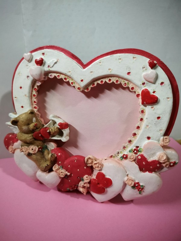 Valentine Heart ❤️ 3D Picture Frame Resin w/ Cupid Bear 💘 Holds 3.5x4 Photo gallery
