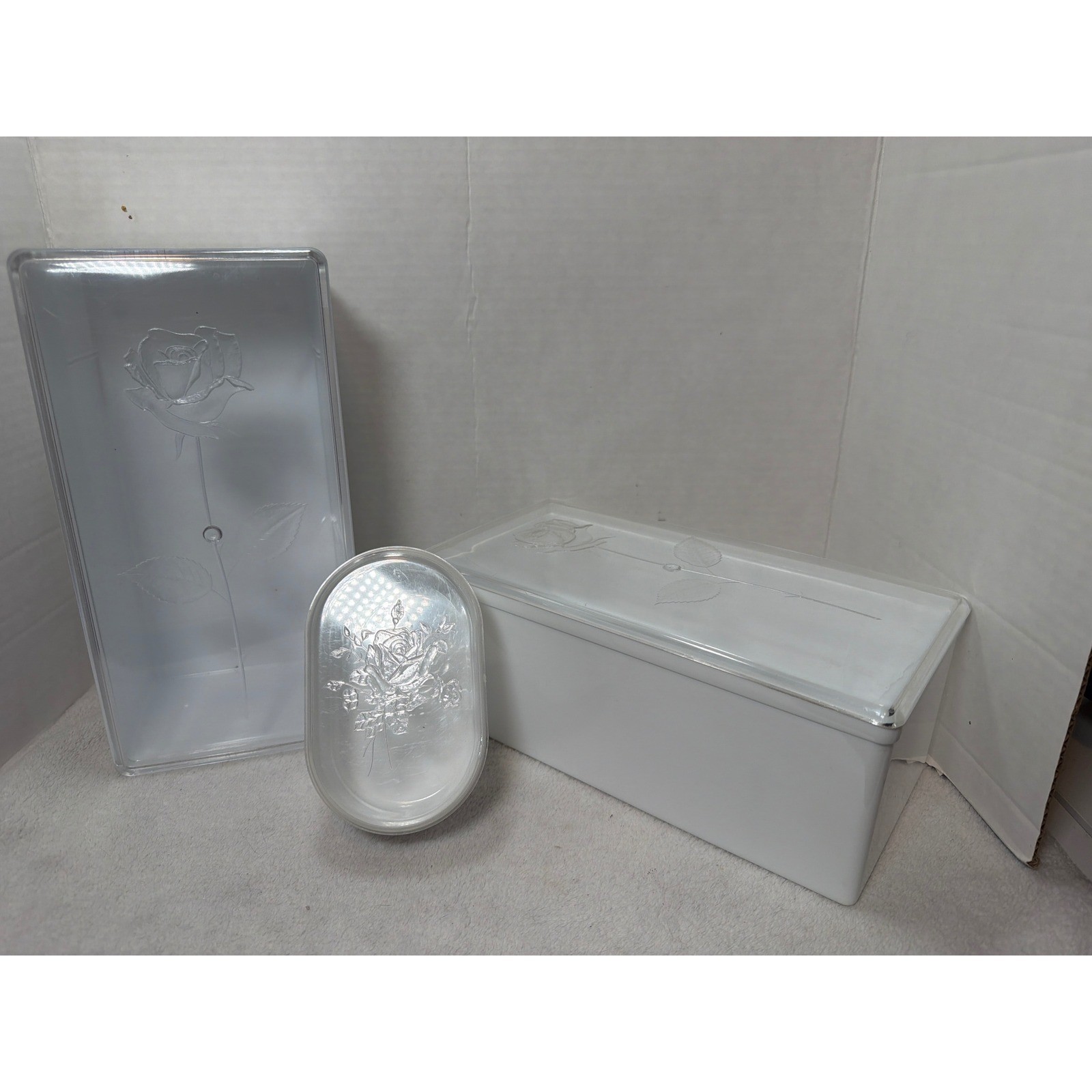 Vintage 60s Wil-hold Storage Box Set White Clear Embossed Rose 3 Piece gallery