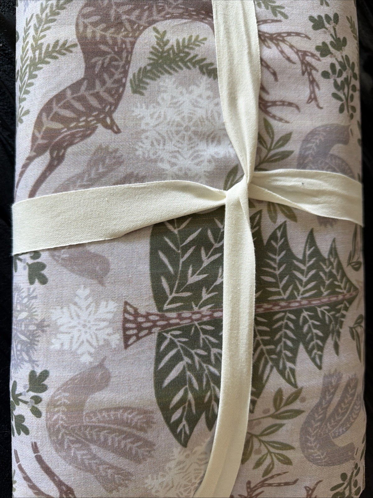 Pottery Barn Winter Solstice Percale King / Cal King Duvet Cover NWT Deer Trees gallery