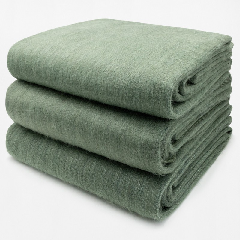 DOUBLE DENSITY ALPACA WOOL BLANKET THROW | QUEEN SIZE | SOFT & WARM – SAGE GREEN gallery