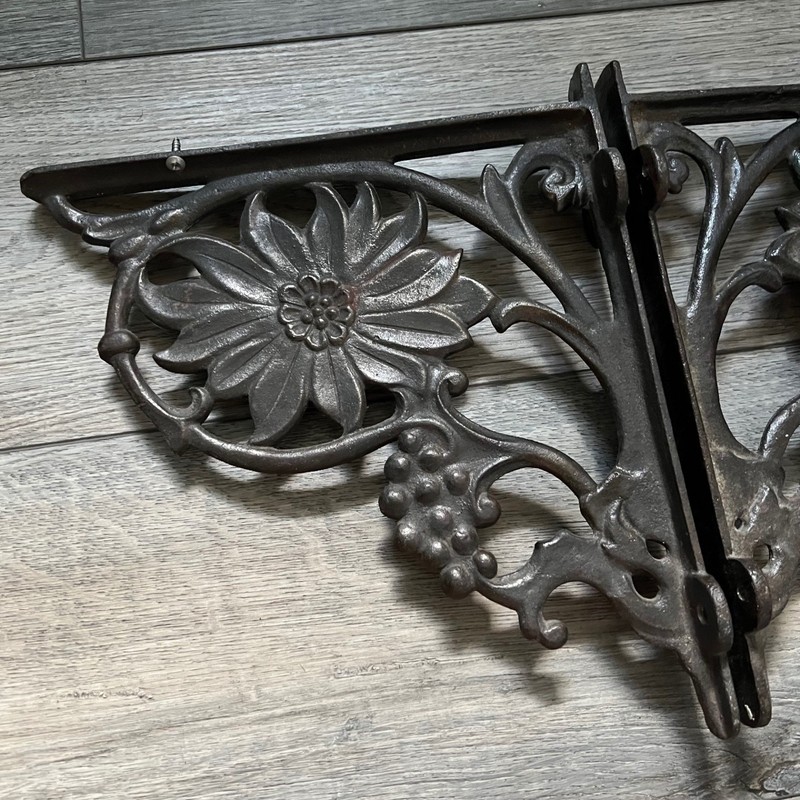 Vintage Cast Iron Shelf Brackets Pair Sunflower Grape Victorian Style India gallery