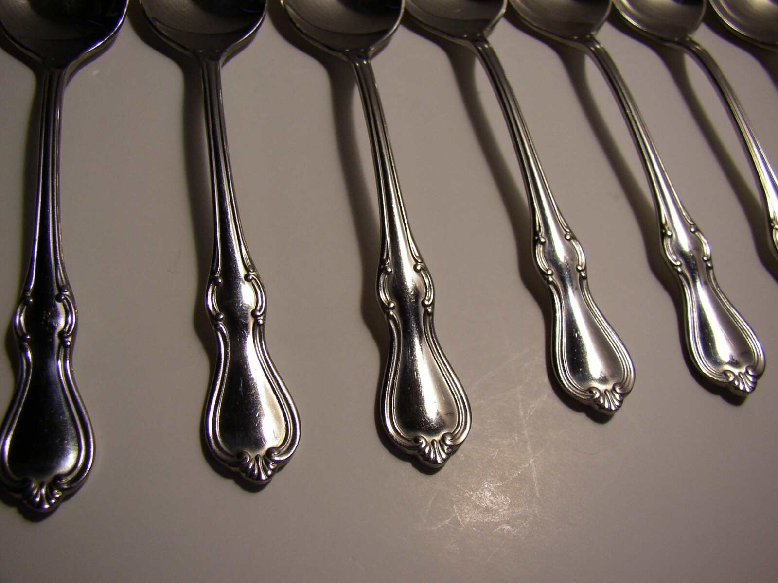 9 PC Reed & Barton CAMELOT Stainless 8 Teaspoons & 1 Sugar Spoon 6" gallery