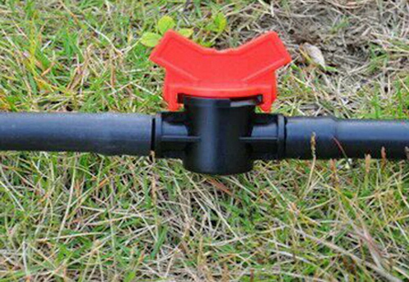 1/2" Inch High Quality - Barbed Water Pipe Shut Off Plastic Ball Valve gallery