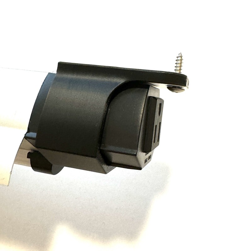 Professional Strong Mount For Braun 5500 LED 4ft Shop Light From Harbor Freight gallery