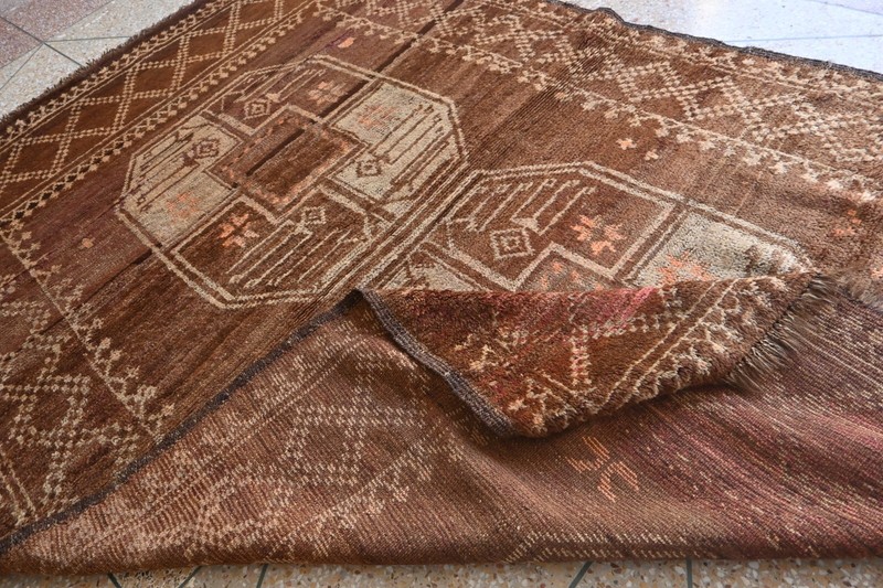 Afghan Baluchi Rug gallery