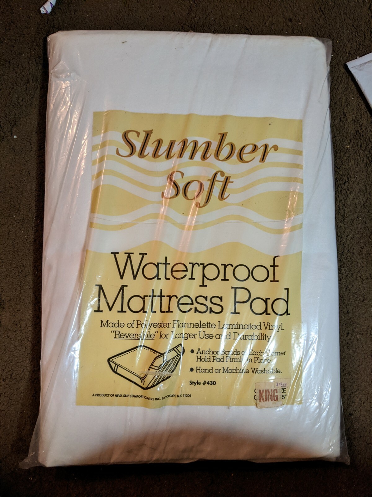 SlumberSoft WATERPROOF Mattress Pad King Size VINYL reversible, anchor bands NEW gallery