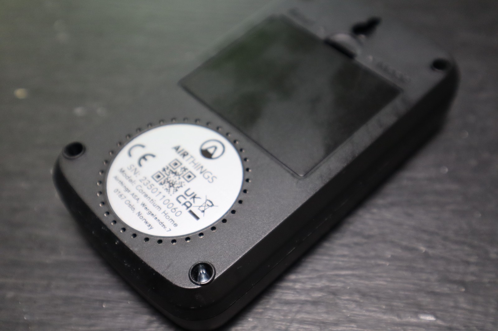 Airthings Air Things Battery Operated Digital Radon Detector gallery