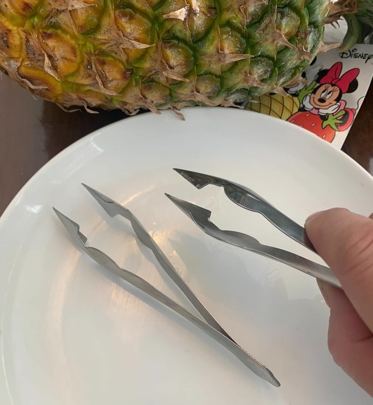 Practical Stainless Steel Cutter Pineapple Eye Peeler Kitchen Tools (2 pcs) gallery