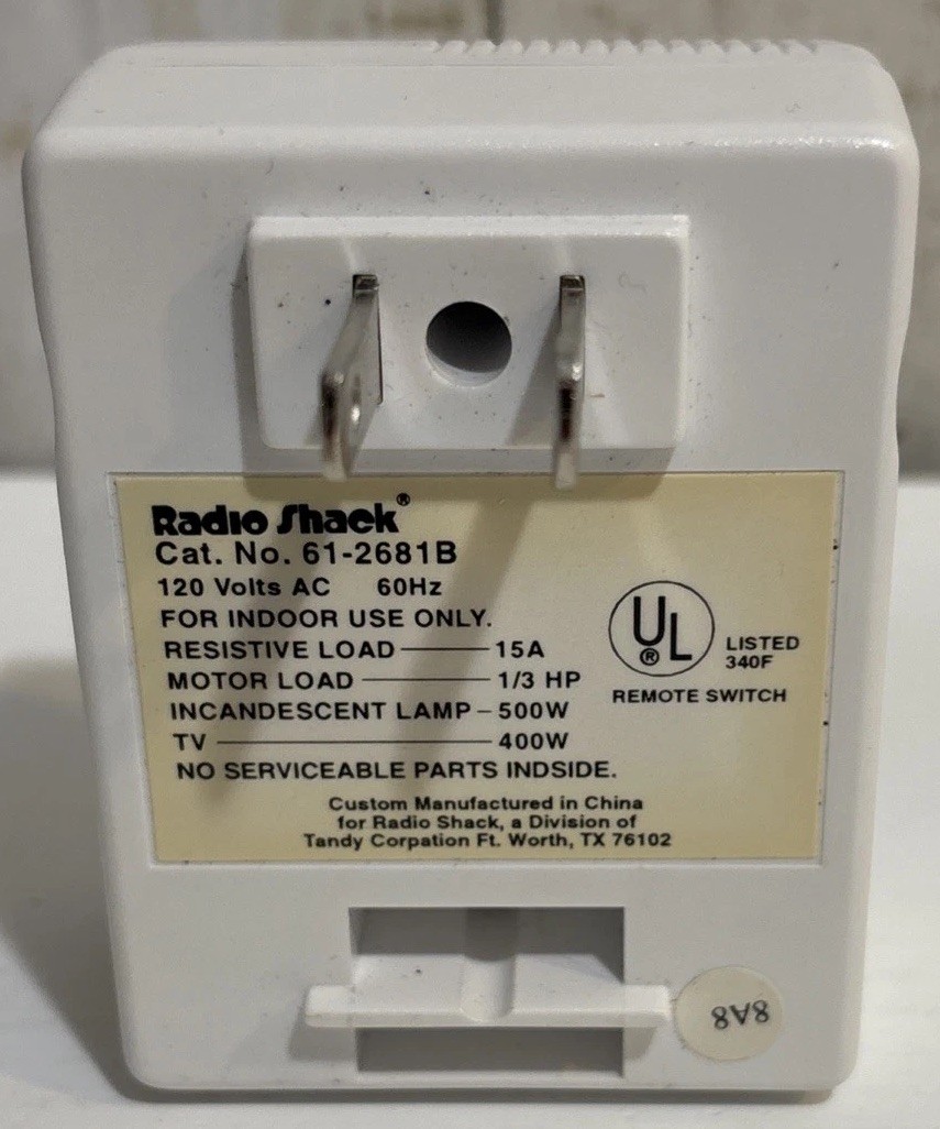 Radio Shack Appliance Module Plug ‘n Power 120 Volts 61-2681B Incandescent gallery