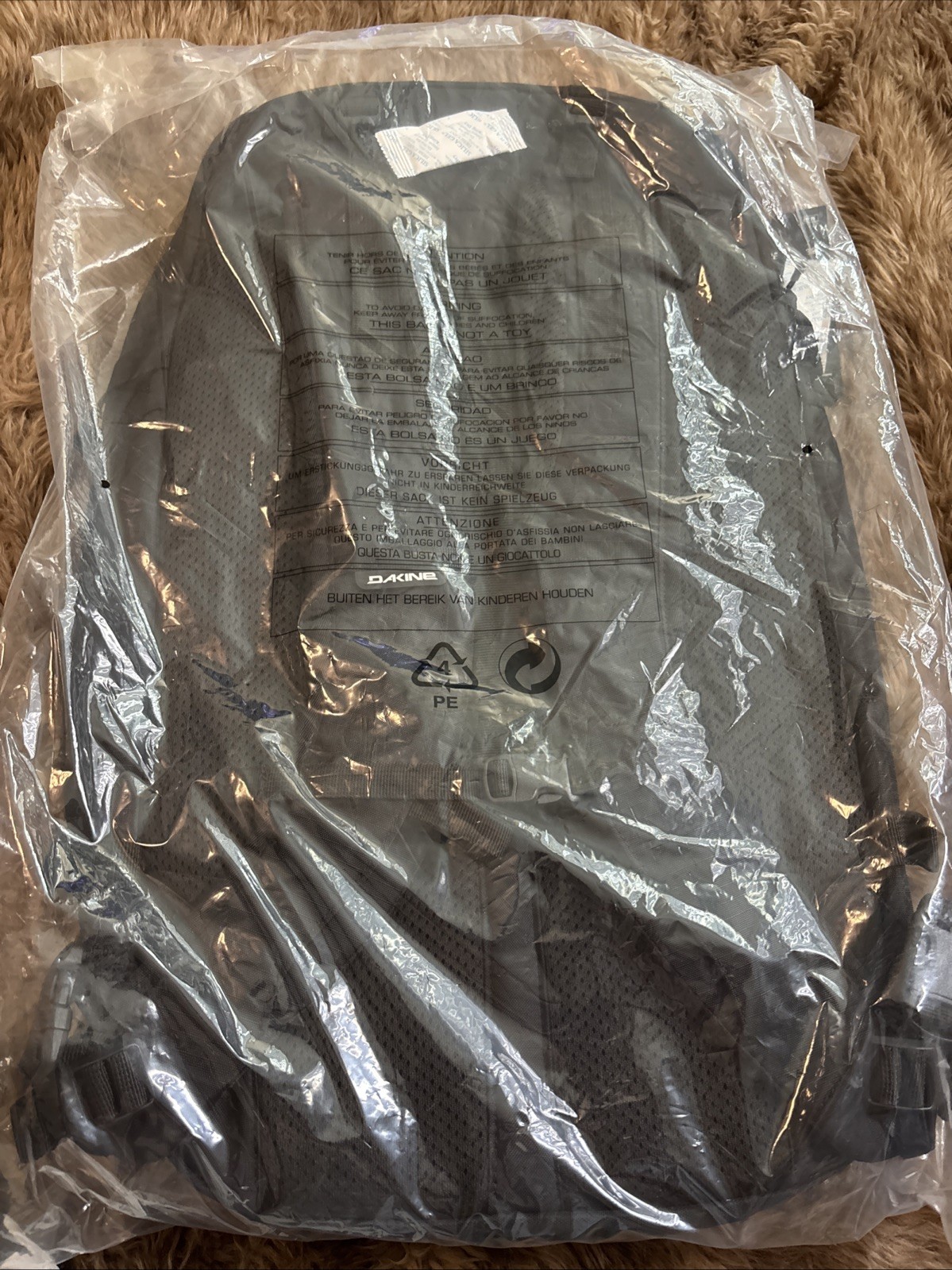 Dakine Split Adventure Backpack 38L Black Ripstop  5