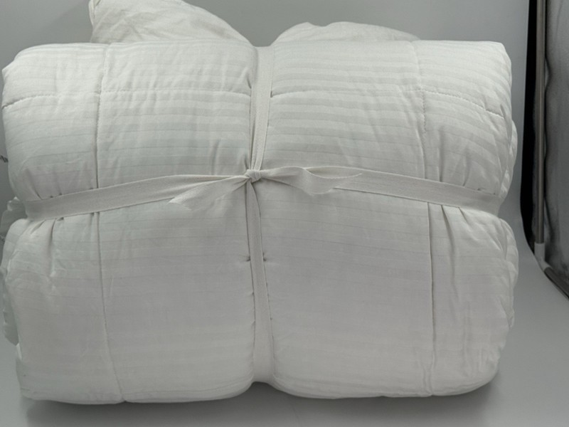 New Pottery Barn Hydrocool Moisture Wicking Duvet Insert KING Midweight gallery
