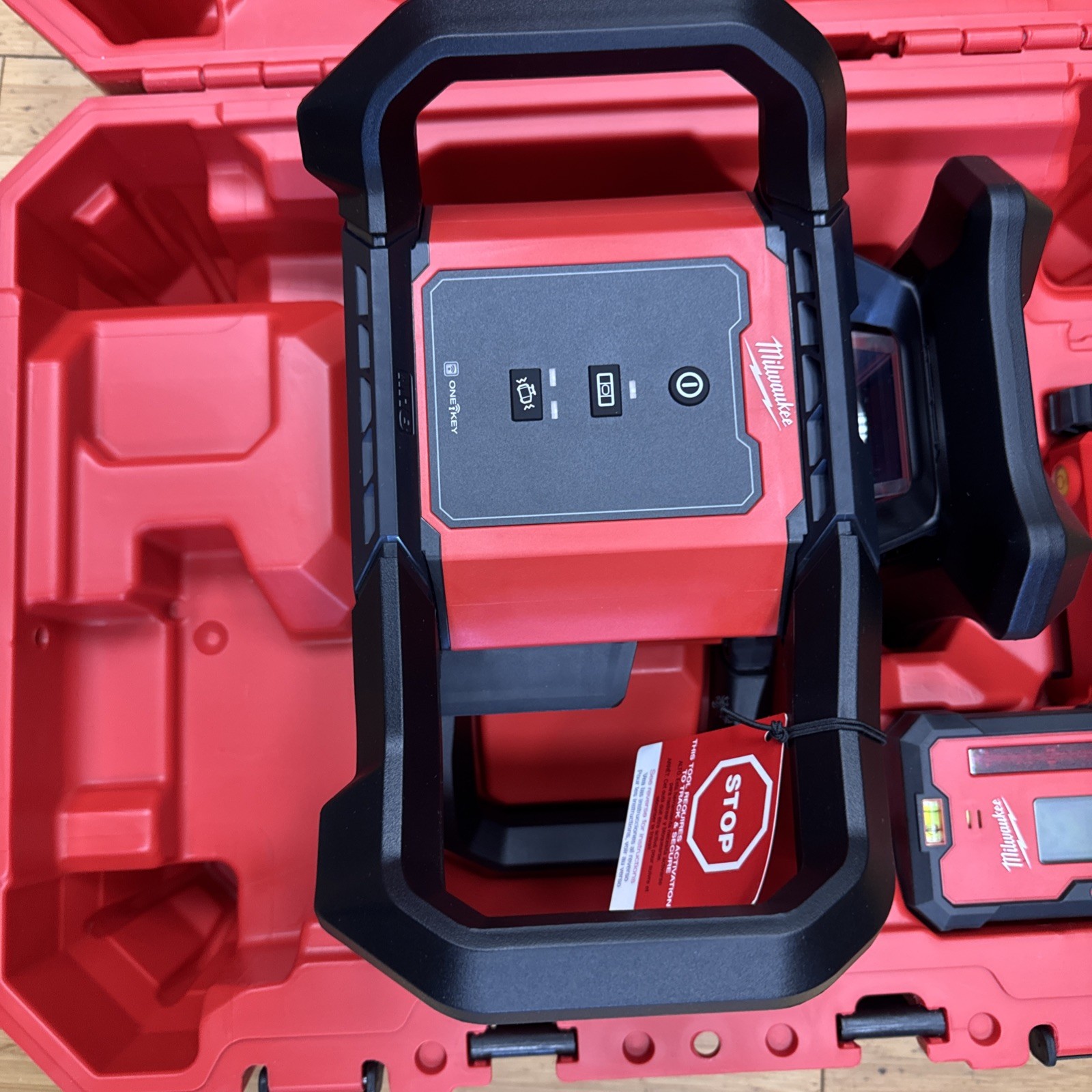 Milwaukee 3701-20 M18 Red Exterior Rotary Laser Level 2,000 Ft. W/ Receiver gallery