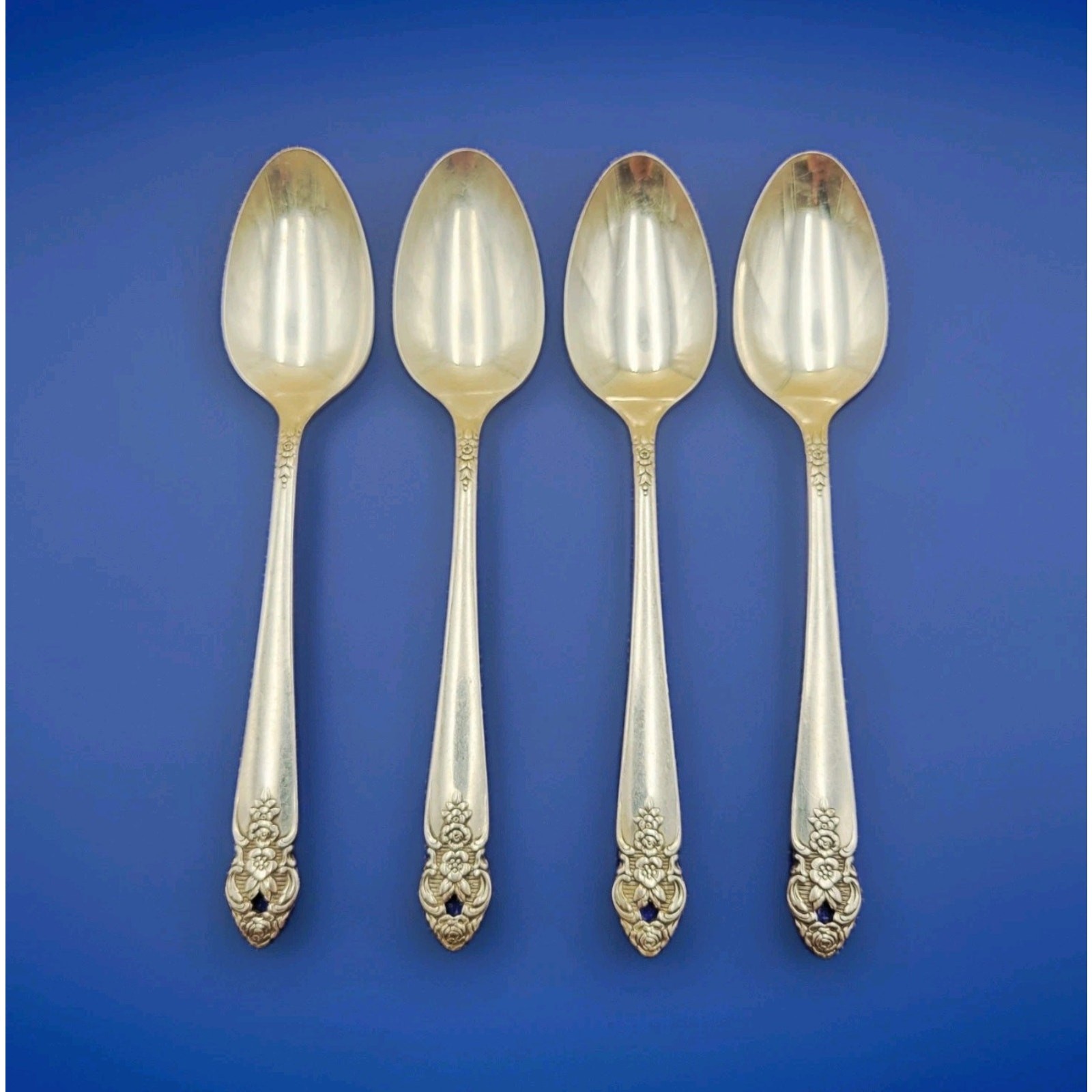 Oneida DISTINCTION SilverPlate Prestige 1951 Silverplate Teaspoon Set of 4 gallery