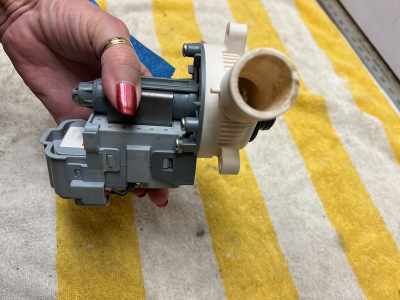 WPW10276397 Whirlpool Washer Drain Pump Kenmore Maytag Amana Roper gallery