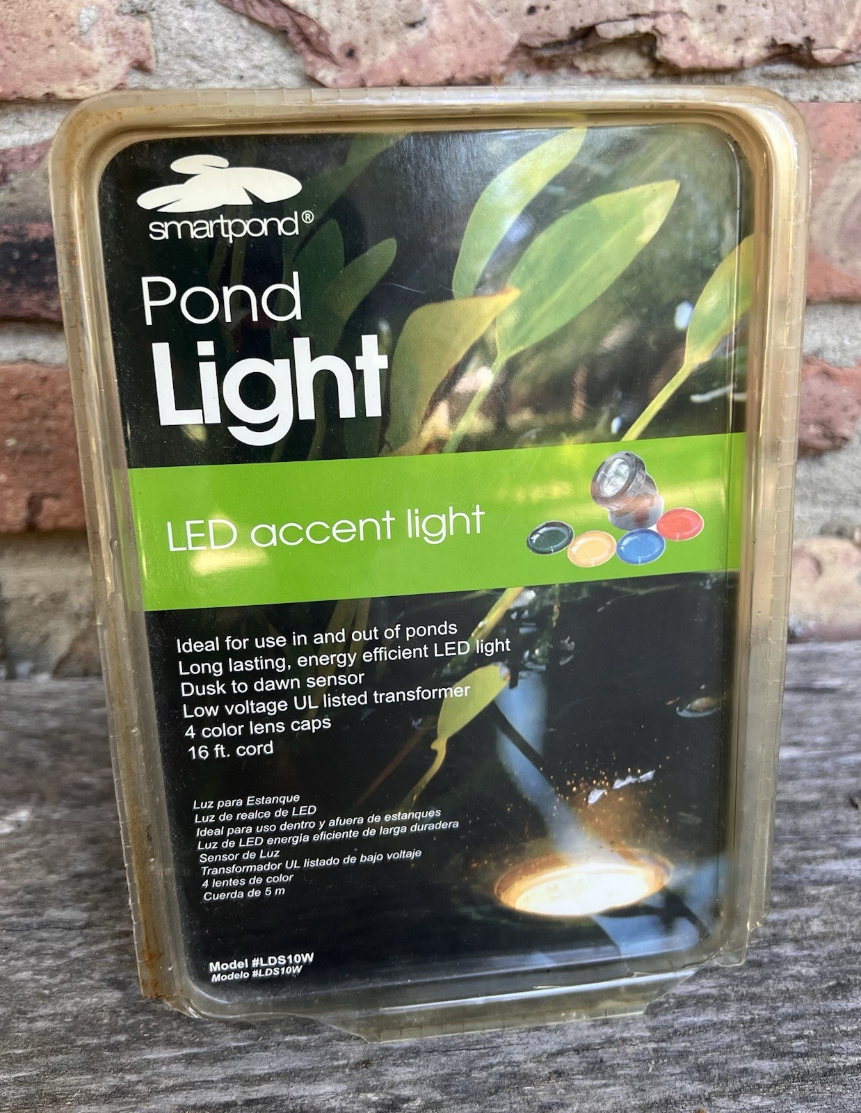 Smartpond Pond and Landscape Light Kit LED Waterproof with 4 Color Lens Caps NIP gallery