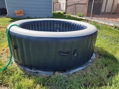 Intex 28429EP PuseSpa Plus 77″ Inflatable Hot Tube