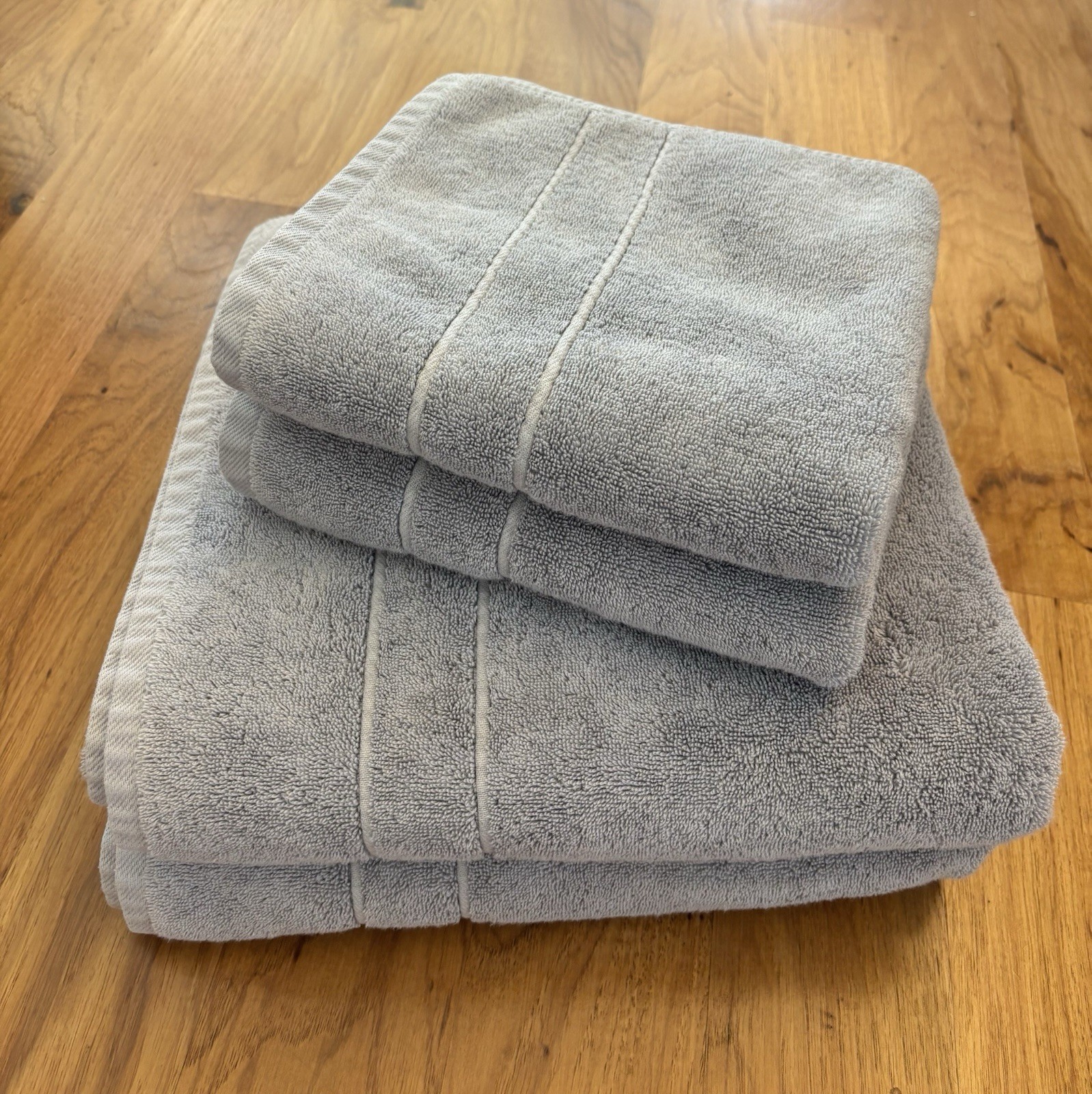 Brooklinen Super Plush Towel Set Smoke Gray 2 Bath 2 Hand Towels Turkish Cotton gallery