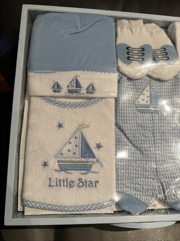 1st Impressions 9 Piece Layette Set Infant Clothing Baby 3-6 Months Boats NEW gallery