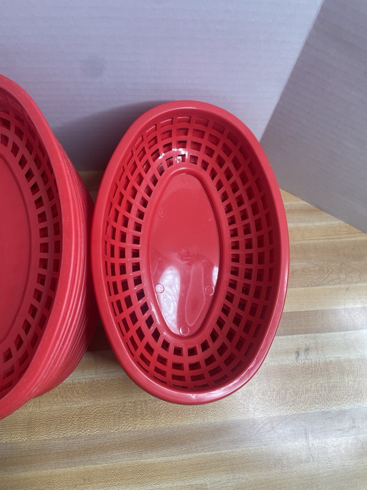 Tablecraft Plastic Vintage Food Service Basket. # 1074 Lot Of 33 (10 3/8” X 6”) gallery