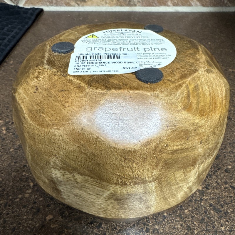 Himalayan Trading Post grapefruit pine Medium Driftwood Candle gallery
