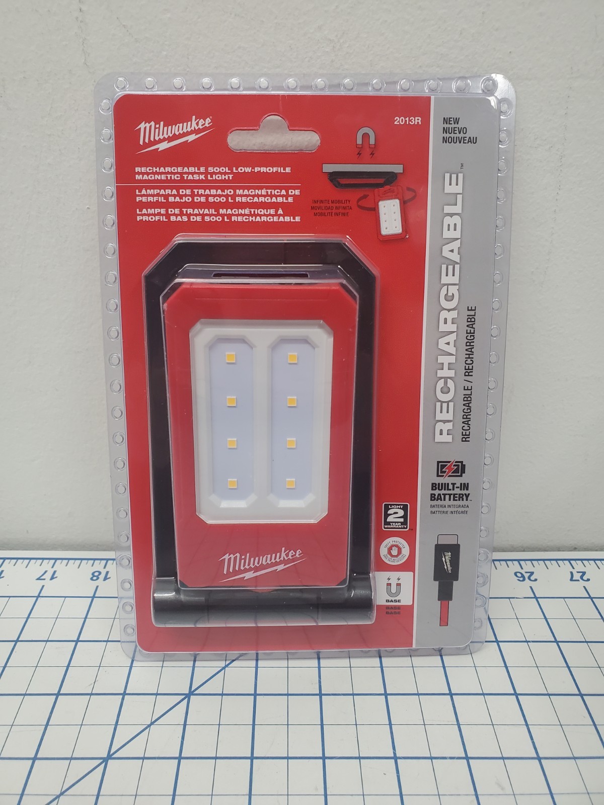 Milwaukee 2013R Rechargeable Low-Profile Magnetic Task Light gallery