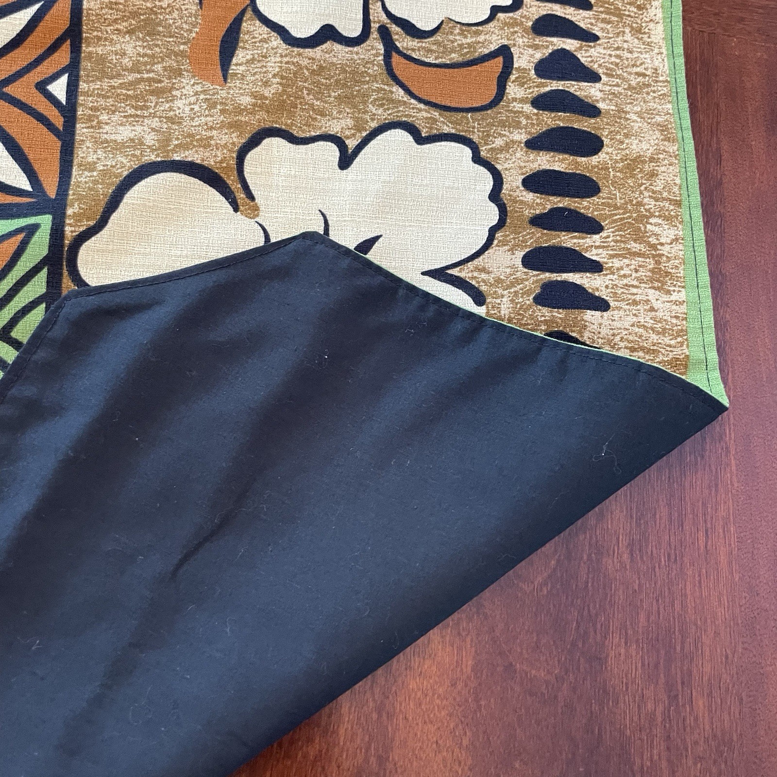 Retro Polynesian Table Runner Tropical Hawaiian Print 13"x70" Green Brown Tiki gallery
