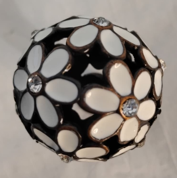 Royal Designs, Inc. Decorative Flower Ball Lamp Finial, F-5102-WH-1, White gallery