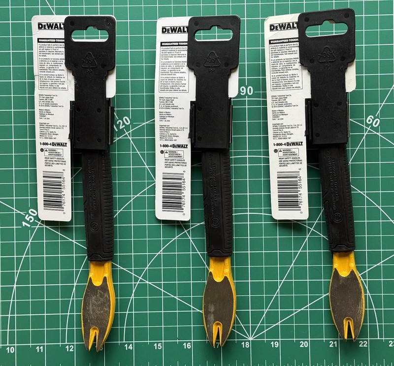 (3 PACK)-DEWALT 9 in. Precision Claw Pry Bar-Cats Paw gallery