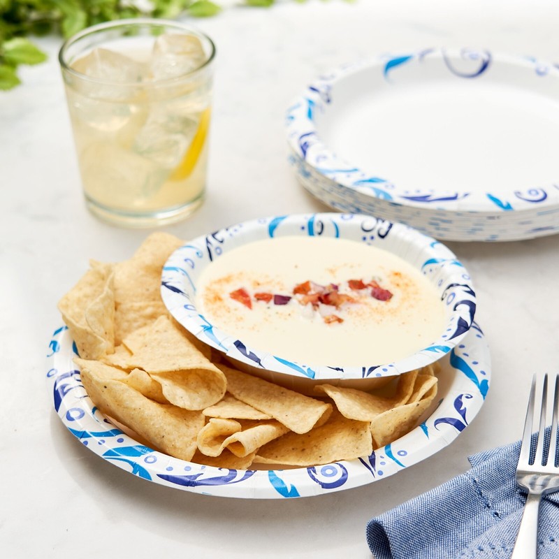 Great Value Everyday Strong, Soak Proof, Microwave Safe, Disposable Paper Plates gallery