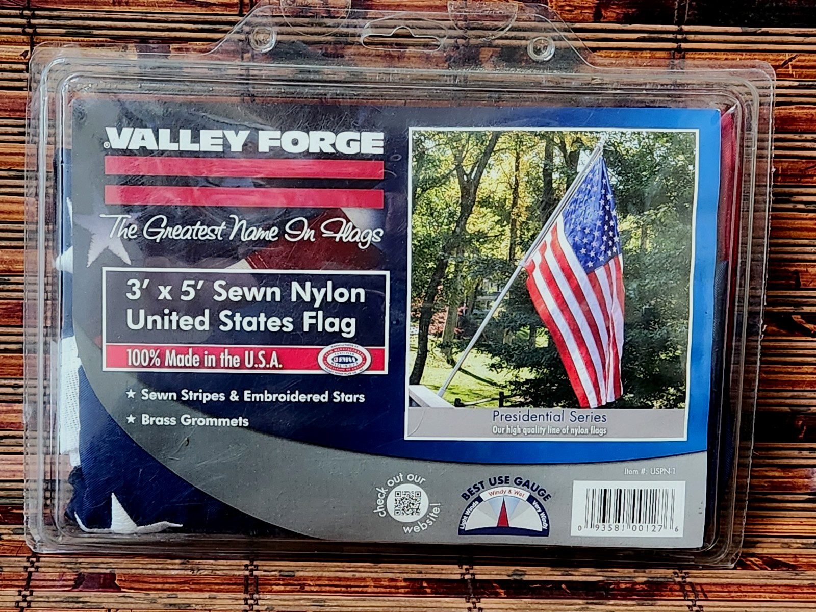 Valley Forge 3ft x 5ft Sewn Nylon United States Flag Presidential Series USA NEW gallery