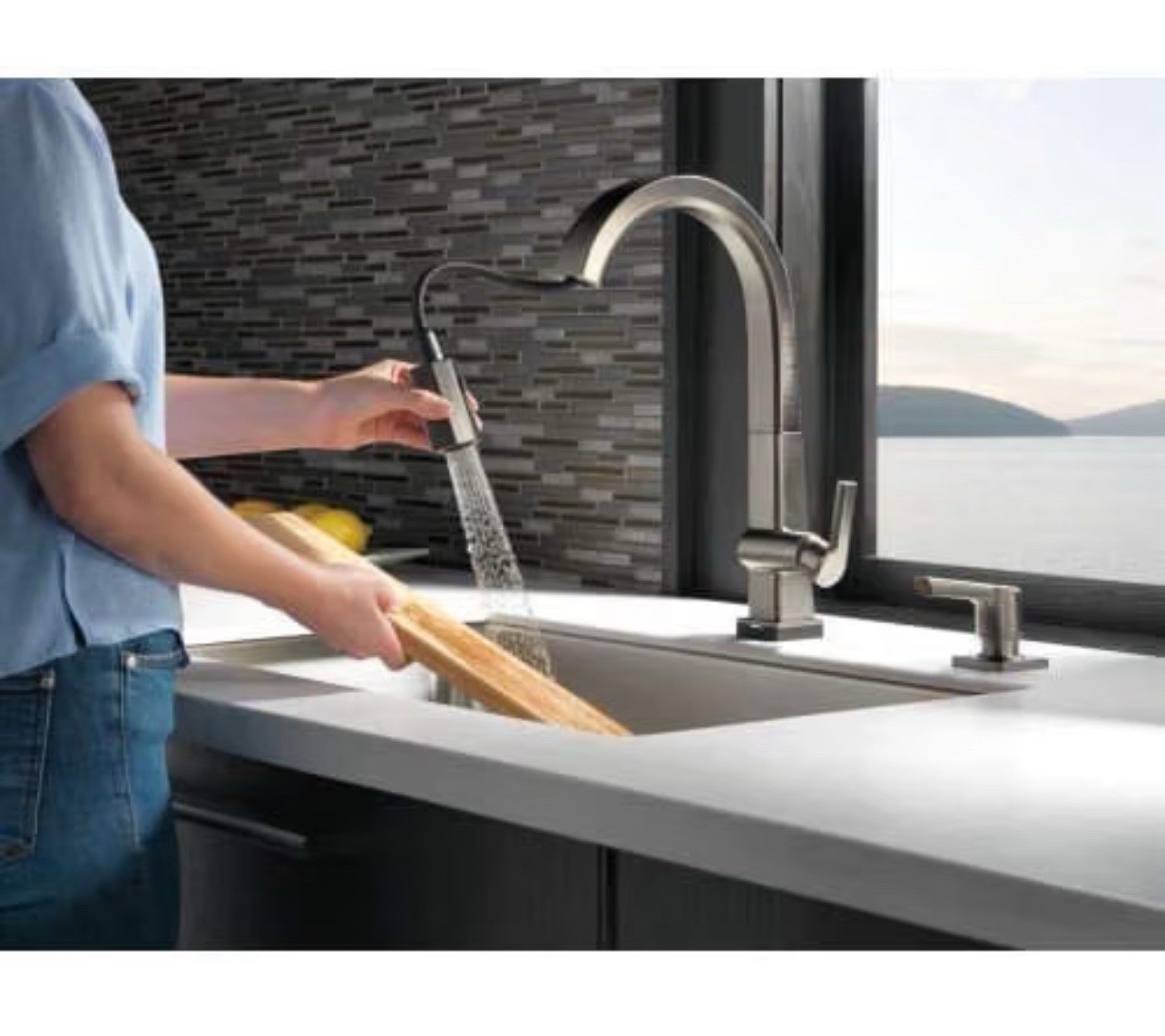 Delta Stainless Steel Lotion Soap Dispenser RP91950AR Chrome gallery