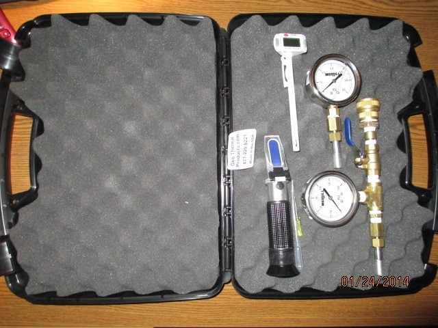 Geothermal Products Specialist Professional Geothermal technicians testing kit gallery