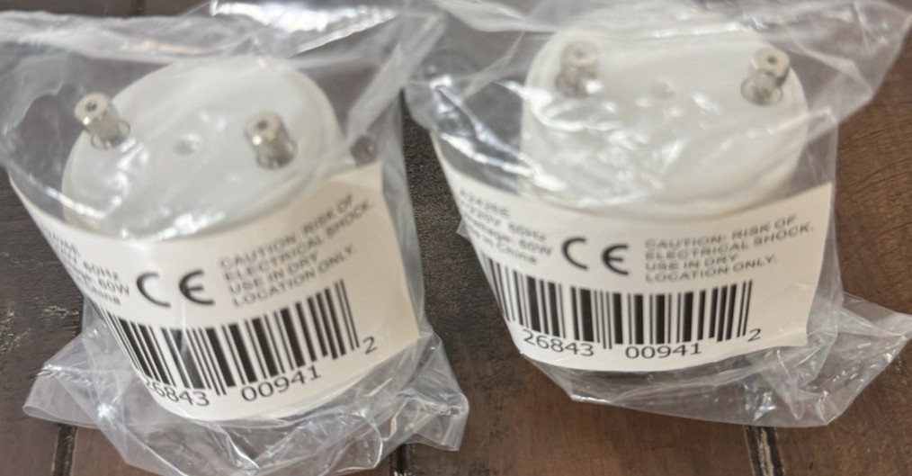 2 PACK Newhouse GU24 To Standard E26 / E27 Base Light Bulb Socket Adapter A2426E gallery