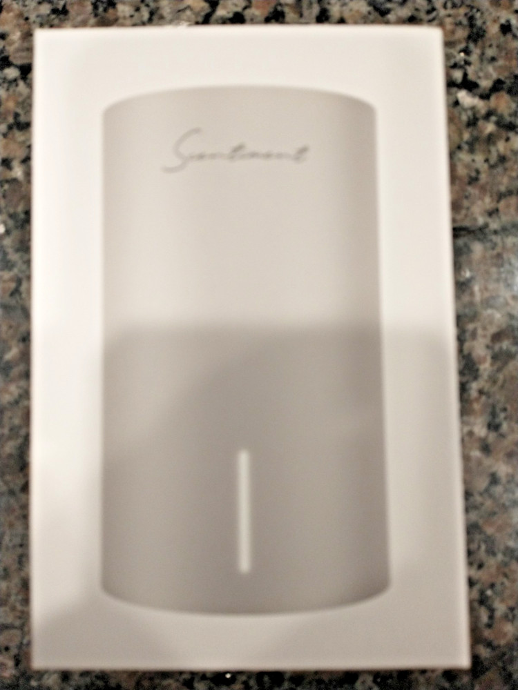 SCENTIMENT MINI 2 OIL DIFFUSER In Silver with cold-air diffusion technology!