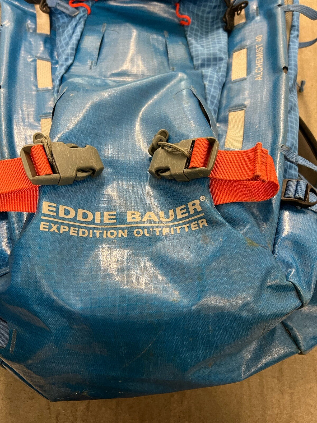 NEW! Eddie Bauer First Ascent Alchemist 40L  Backpack Blue 4