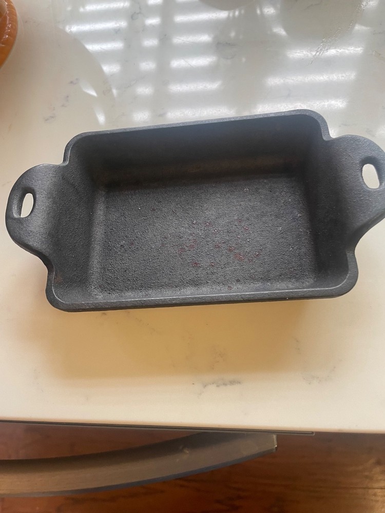LODGE Heat-Treated Rectangular Cast Iron Mini Server Dishwasher Safe 10 Oz HMSRC