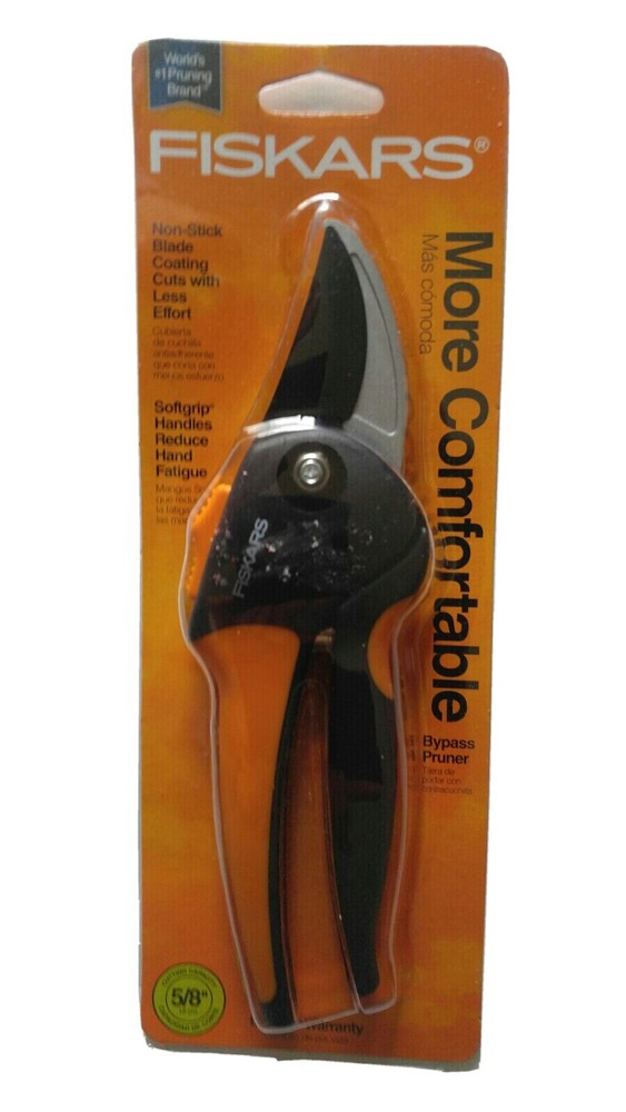 Fiskars Softgrip Bypass Pruner 5/8" Model # 7943 Non-Stick Blade New In Package