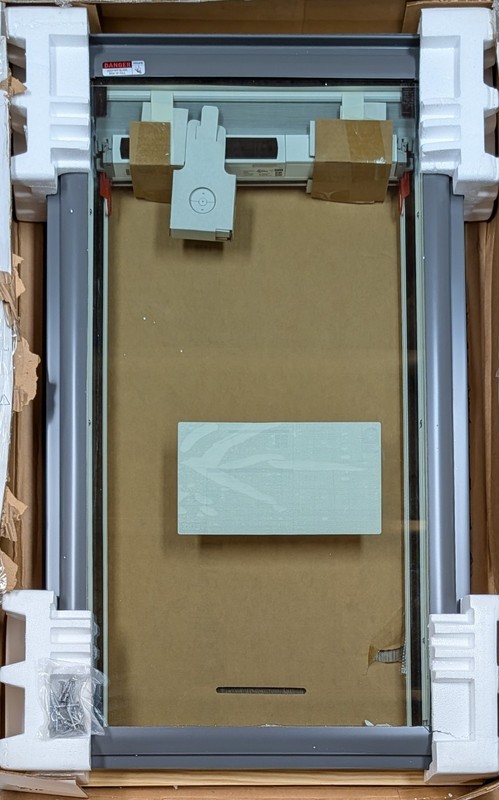 Velux Skylight Fixed Deck Mount Solar Powered Shade21 in x 37-7/8 in FSC042004S gallery