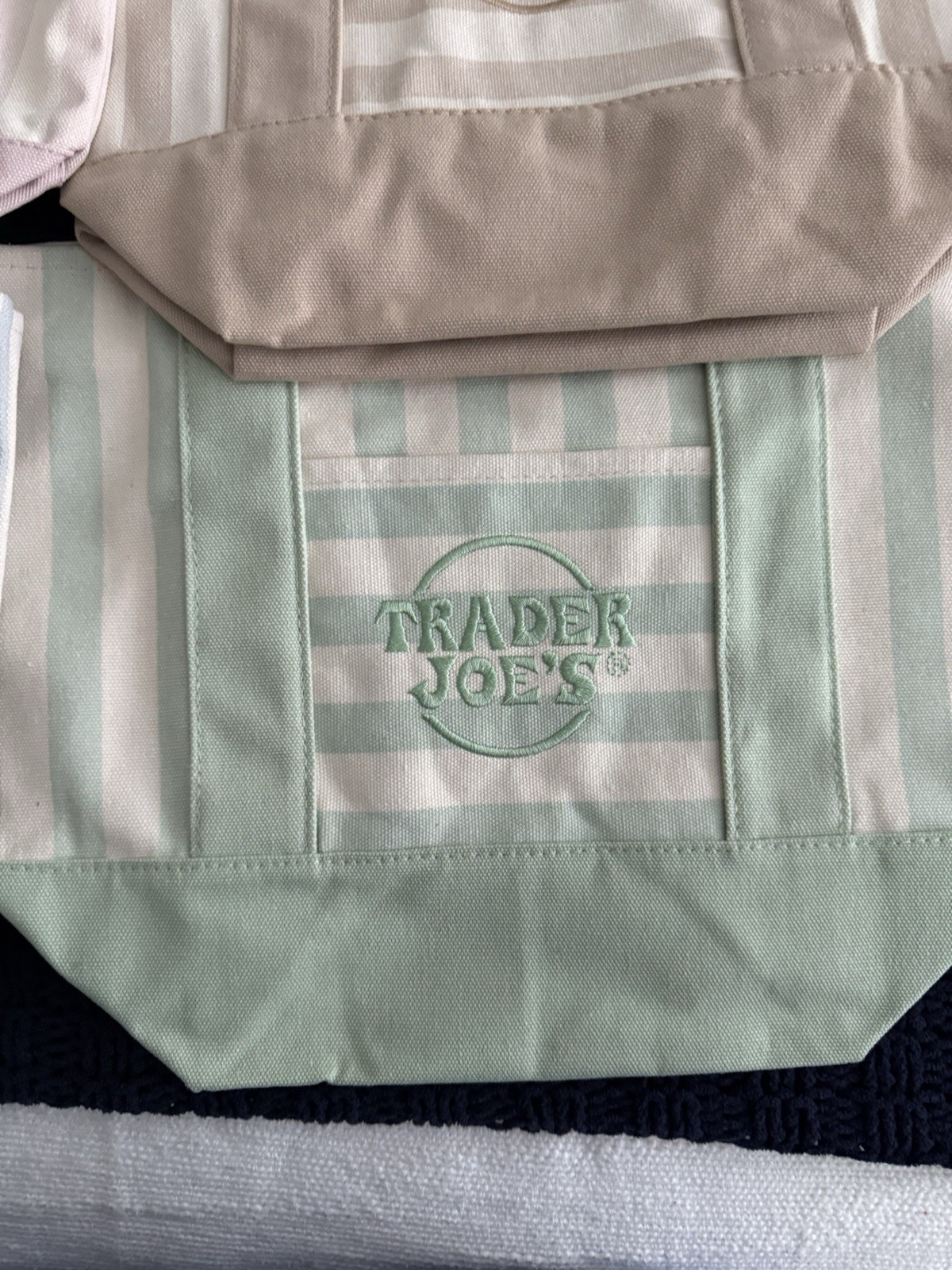 Trader Joe’s 2026 Limited Edition Mini Pastel Stripe Canvas Tote Bag Set Of 4 gallery