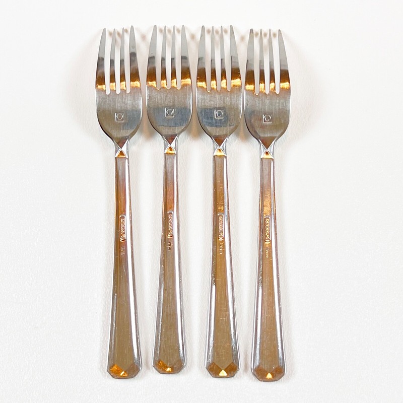 Set 4 Oneida Chroma-Mandolina Stainless 18/10 Glossy Dinner Forks 8 inches gallery