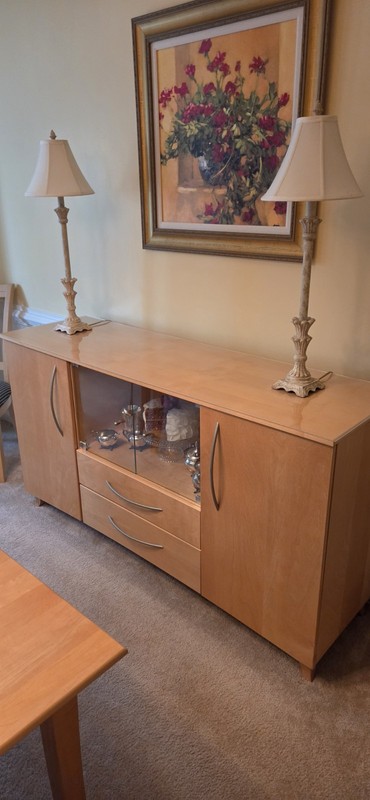 8 Piece Maple Dining Room SET, The Set also Includes 1 Leaf $350 gallery