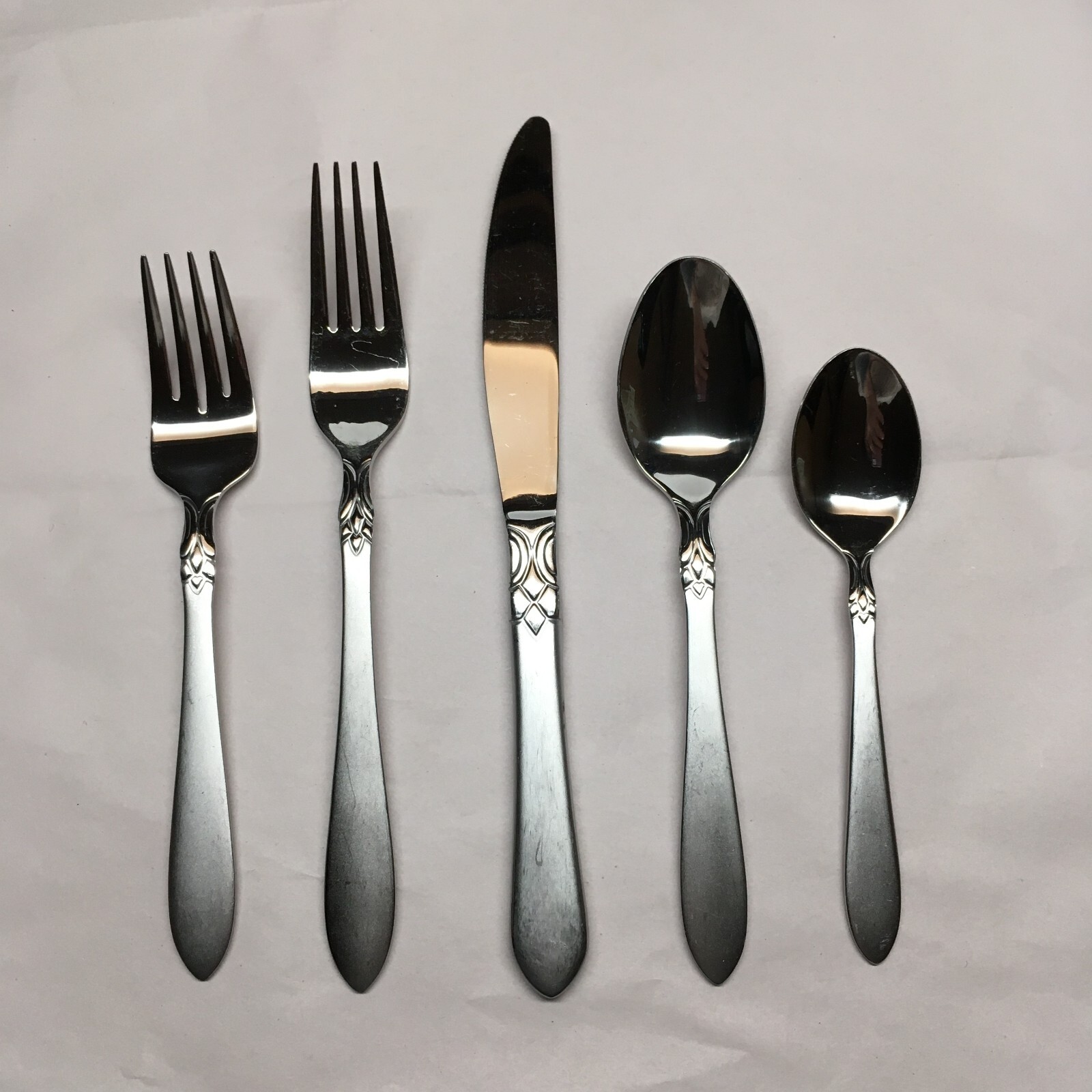 Oneida Simba 18/0 Stainless Flatware Knife Fork or Spoon – Choice - #2 gallery