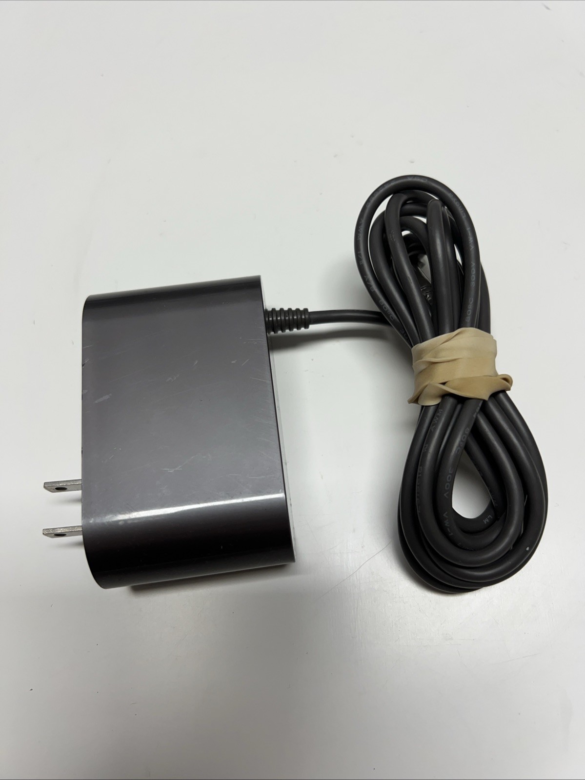 OEM Genuine Dyson Battery Charger Adapter Class 2 Battery Model 270576-04 gallery