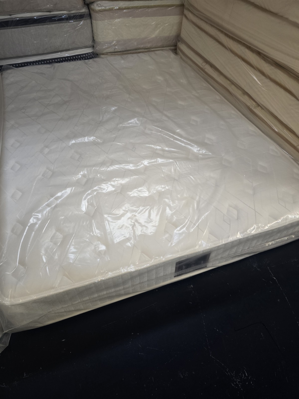 Shifman Metropolitan Collection Lenox EXTRA FIRM Queen Size gallery