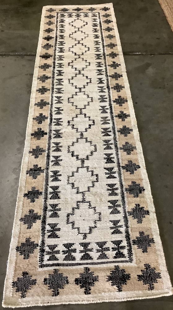 IVORY / GREY 2'-3" X 9' Broken Thread Rug, Reduced Price 1172663507 KLM755A-29