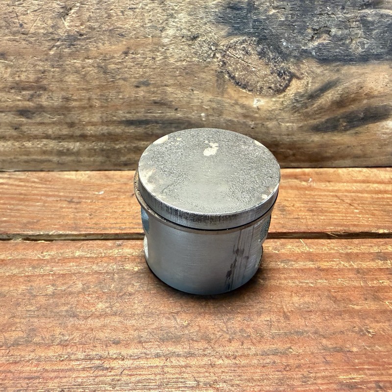 Stihl Genuine MS193T/193TC Piston Assembly 37MM - OEM Used - 1137 030 2007-READ! gallery