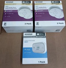 (4) Universal Security Instruments Combination Smoke/Carb & (1) Carbon Monoxide