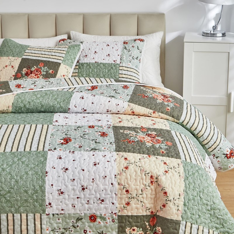 Patchwork Quilts Set King Size - 3 Pieces Floral Quilt Set Green White Plaid wit gallery